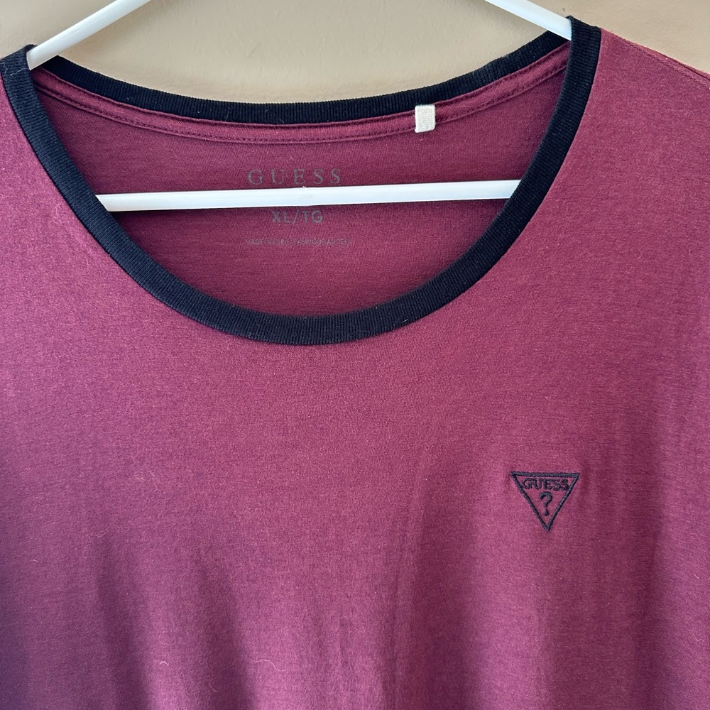 Guess Men's Maroon Short Sleeve Tee
